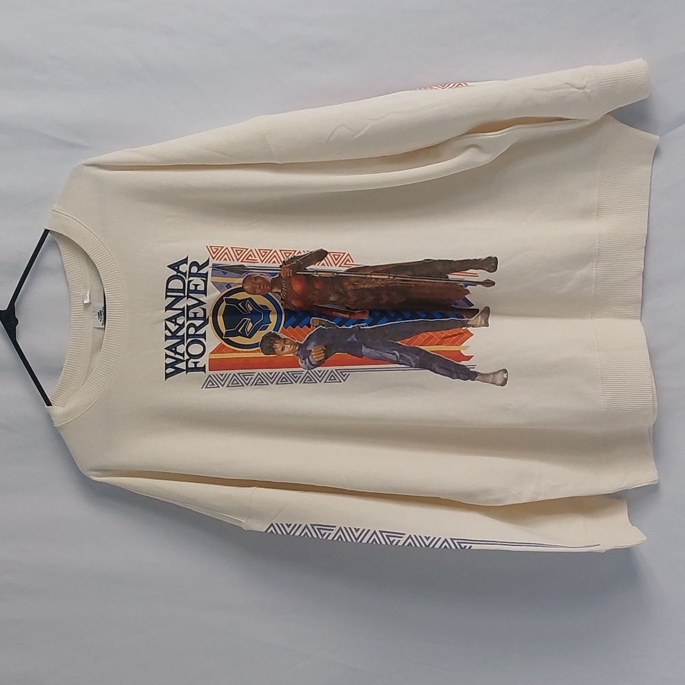 Marvel black panther wakanda forever women's cream Sweatshirt size XXL